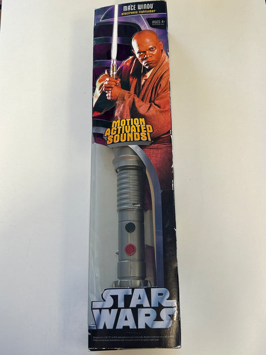 HASBRO STAR WARS MACE WINDU LIGHTSABER MOTION ACTIVATED SOUNDS (2005) SEALED BOX