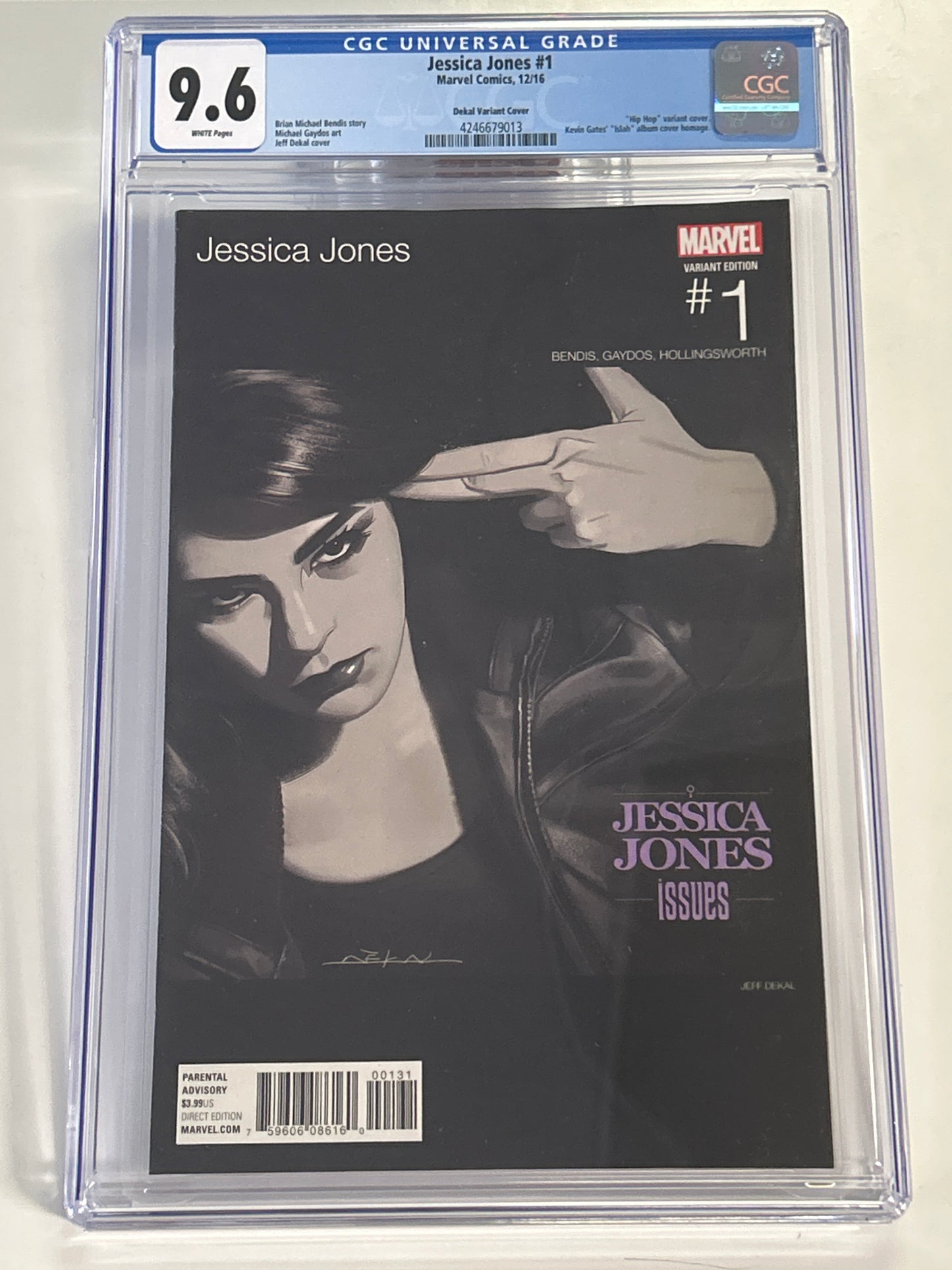 MARVEL COMICS JESSICA JONES #1 DEKAL VARIANT CGC 9.6 WP