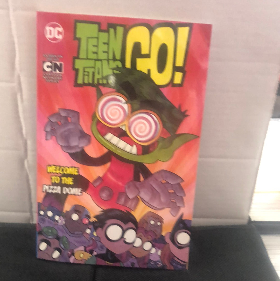 DC COMICS TEEN TITANS GO WELCOME TO THE PIZZA DOME 8TH PRINTING (2022)