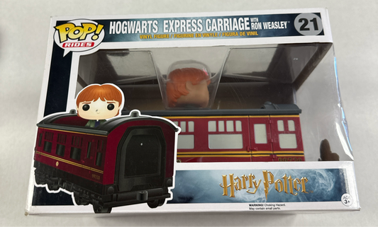 HOGWARTS EXPRESS CARRIAGE WITH RON WEASLEY (EXCELLENT CONDITION)