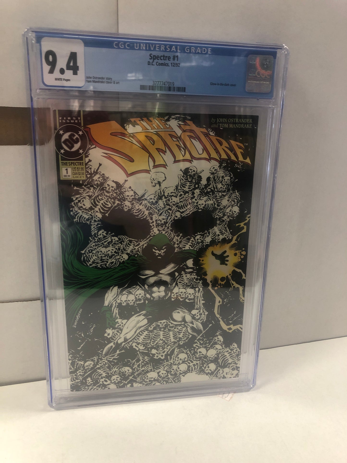 DC COMICS SPECTRE #1 (1992)  GLOW IN THE DARK COVER CGC 9.4 WP