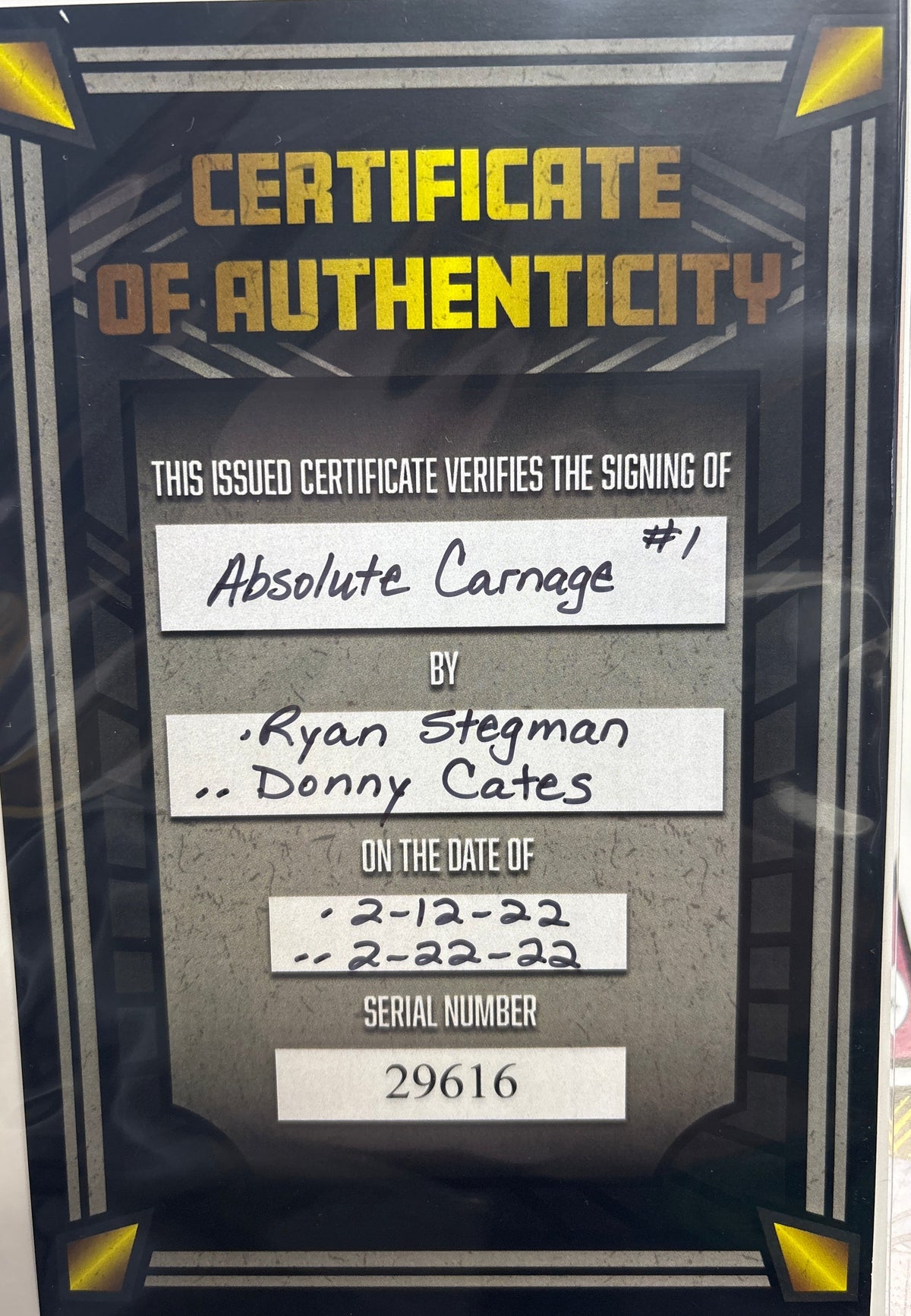 MARVEL ABSOLUTE CARNAGE #1 VARIANT EDITION SIGNED BY RYAN STEGMAN & DONNY CATES WITH CERTIFICATE OF AUTHENTICITY
