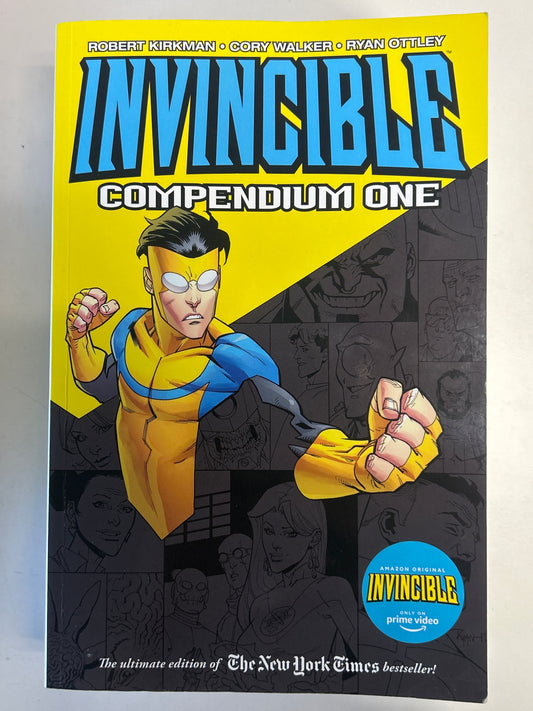 IMAGE COMICS INVINCIBLE COMPENDIUM ONE TRADE PAPERBACK