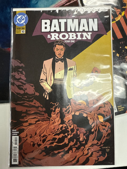 DC COMICS BATMAN AND ROBIN YEAR ONE #10