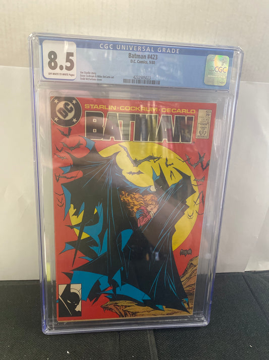 DC COMICS BATMAN #423 (1988) CLASSIC MCFARLANE COVER CGC 8.5 OFW/WP