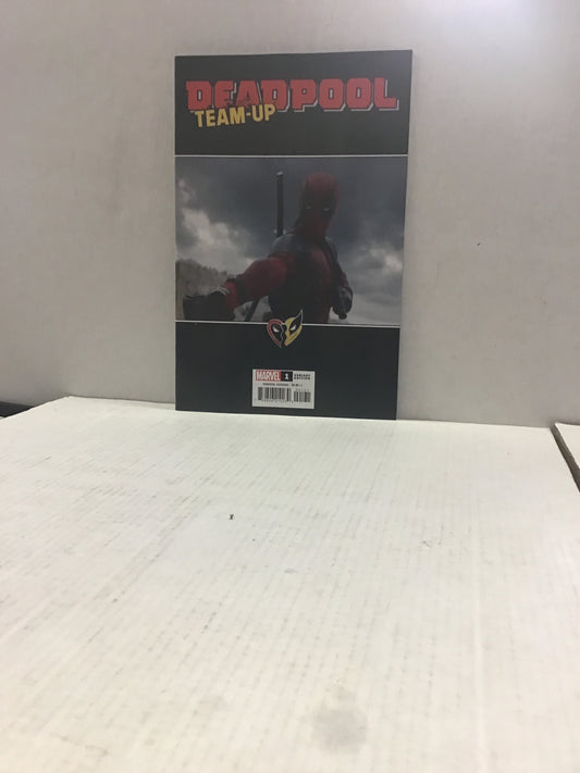 MARVEL COMICS DEADPOOL TEAM UP 1 VARIANT