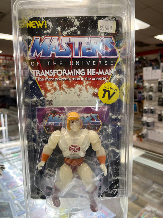 MASTERS OF THE UNIVERSE TRANSFORMING HE-MAN