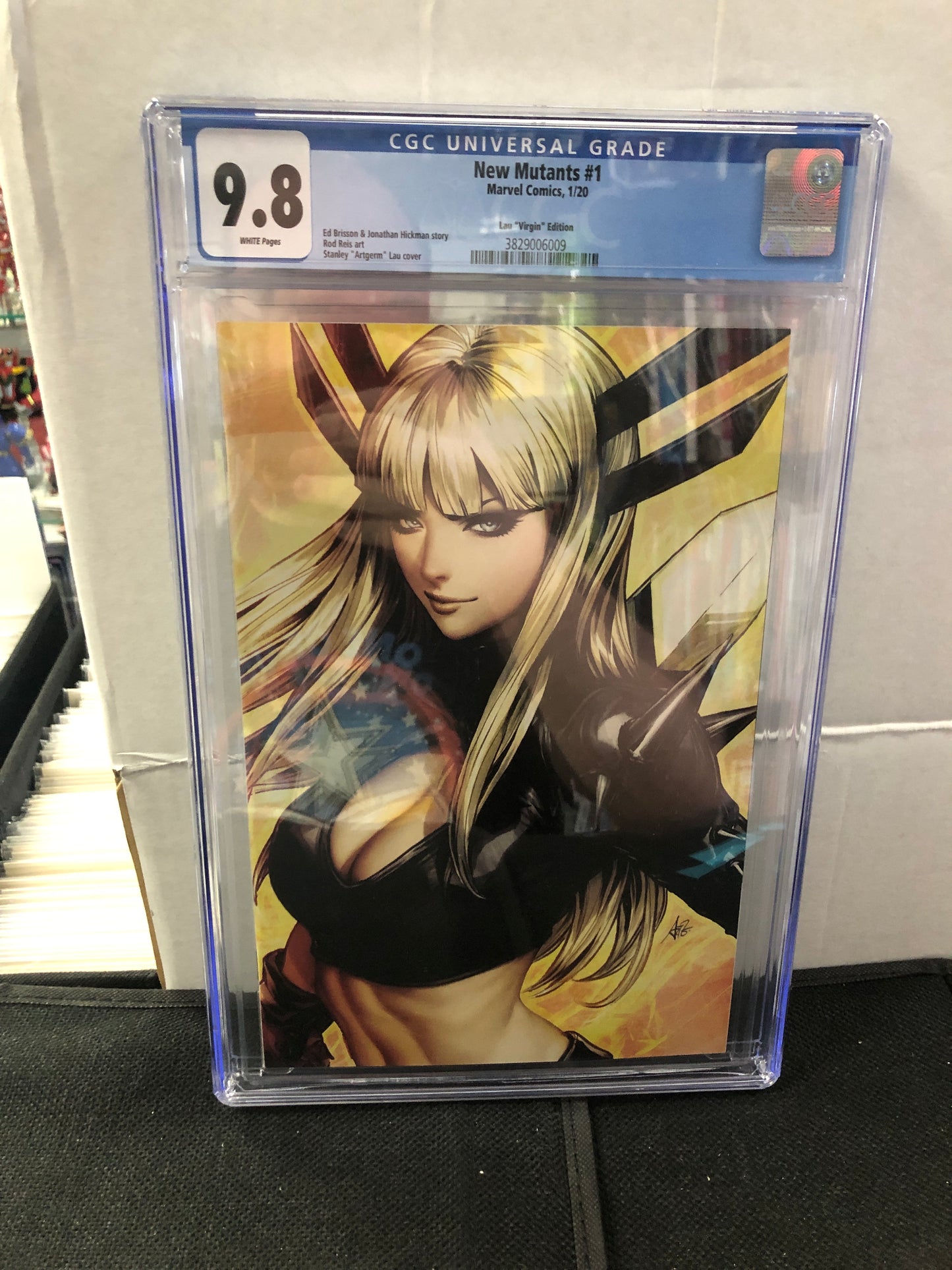 MARVEL COMICS NEW MUTANTS # 1 (2020) LAU VIRGIN EDITION CGC 9.8 WP