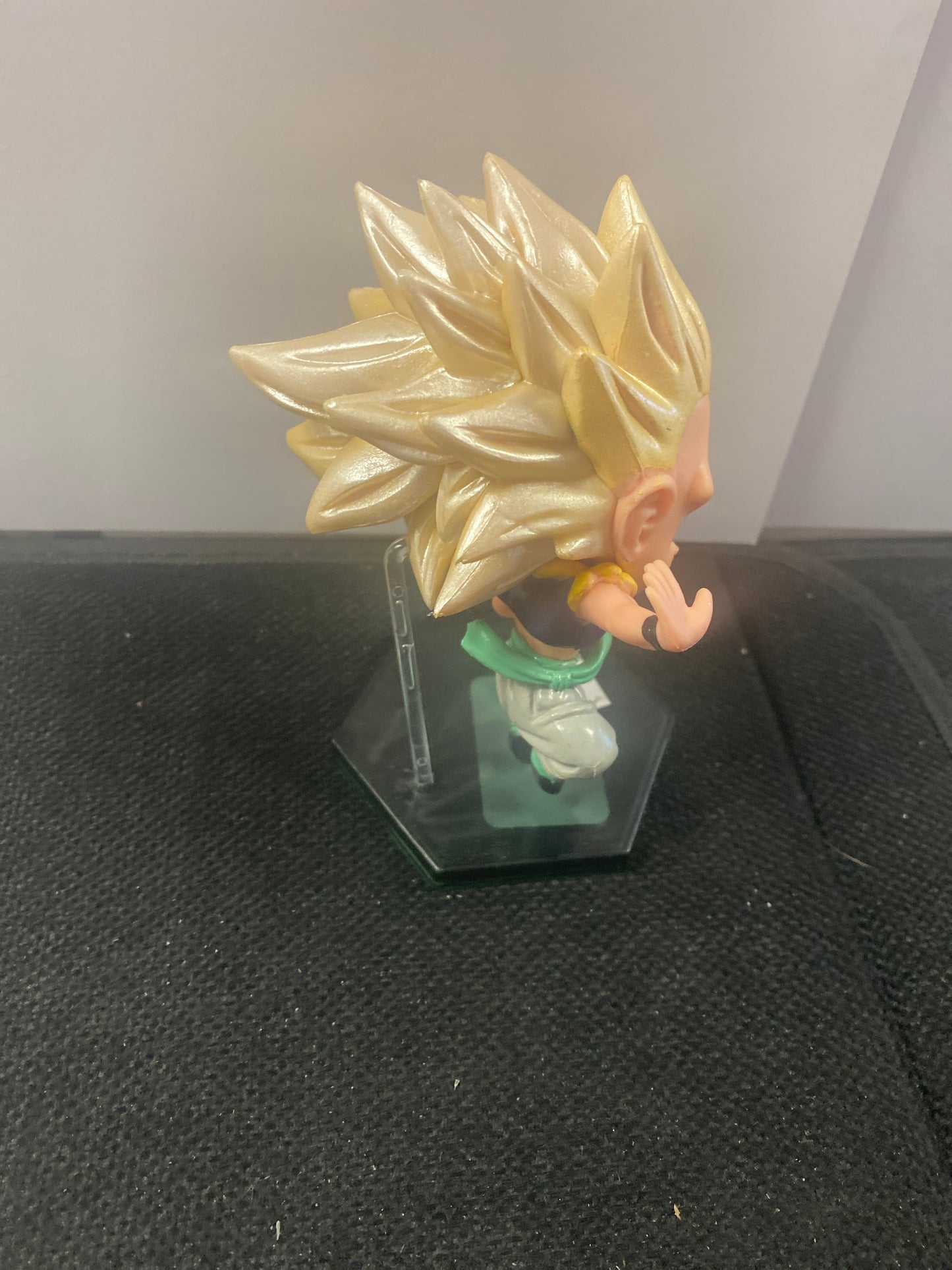 DRAGON BALL Z FIGURE GOTANKS