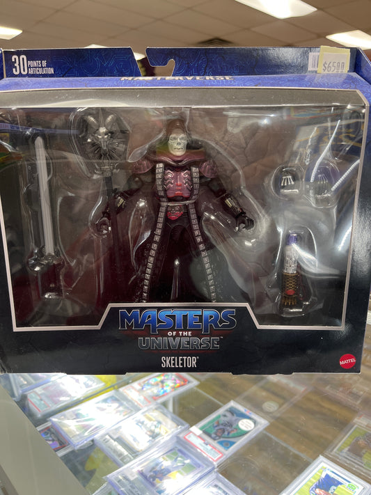 MATTEL MASTERS OF THE UNIVERSE SKELETOR ACTION FIGURE