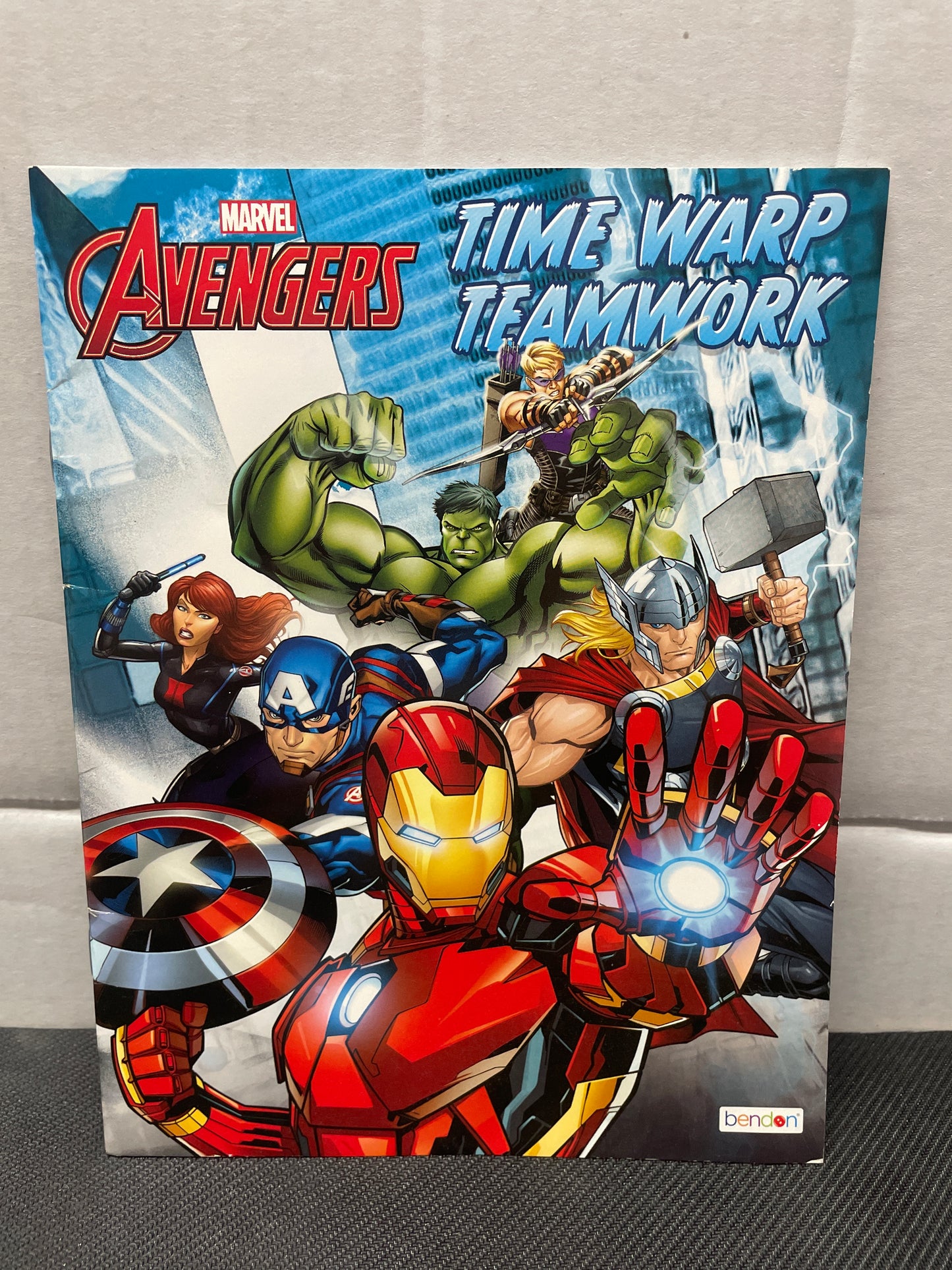 MARVEL AVENGERS TIME WARP TEAMWORK - KIDS BOOK (NEW, 2021)