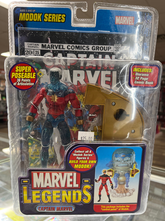 MARVEL LEGENDS CAPTAIN MARVEL ACTION FIGURE