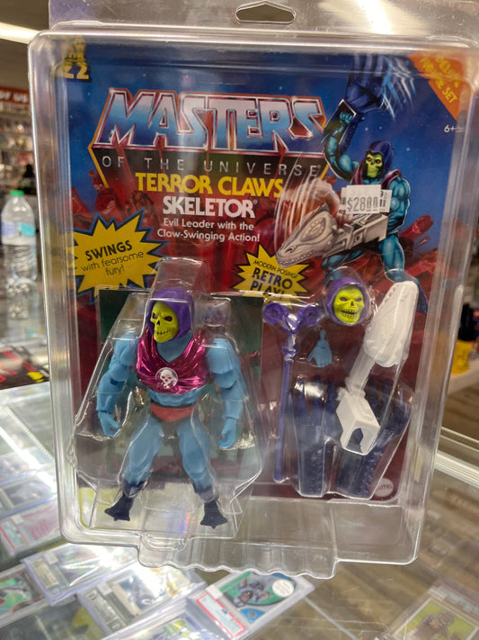MATTEL MASTERS OF THE UNIVERSE TERROR CLAWS SKELETOR