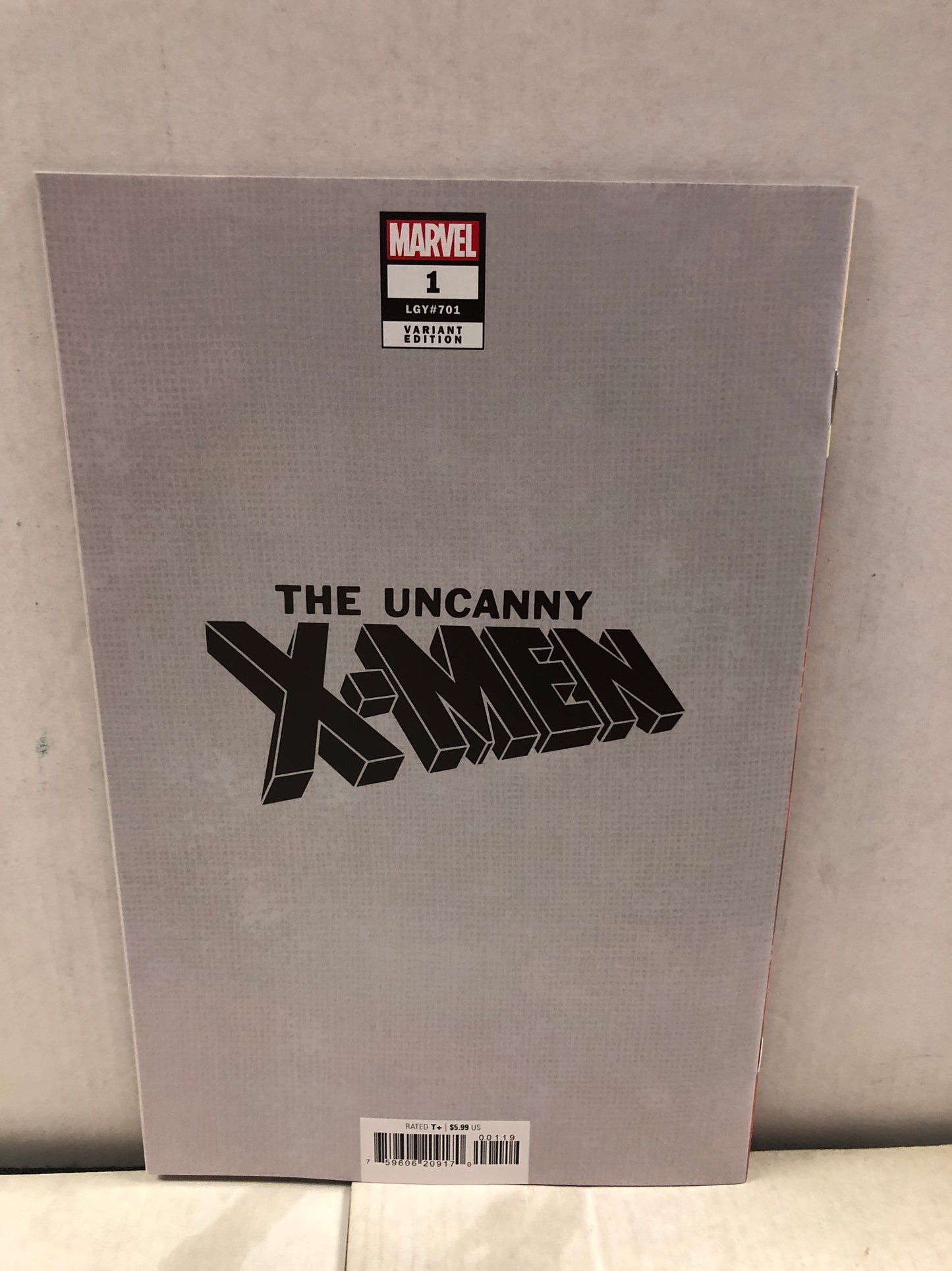 MARVEL COMICS UNCANNY X-MEN 1 VARIANT