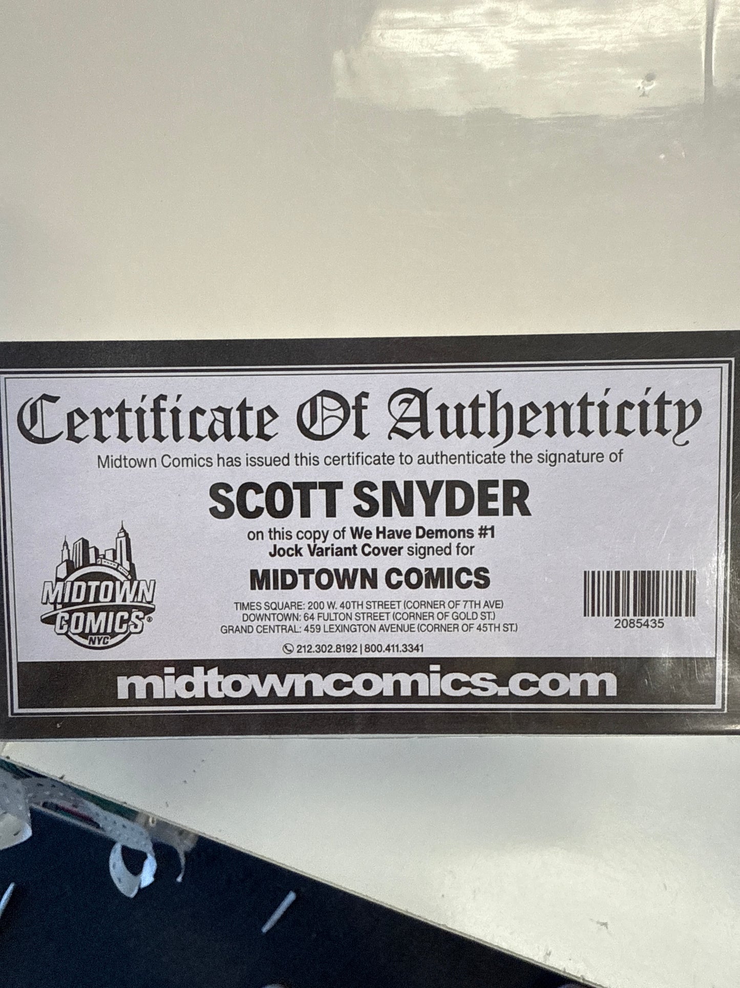 DARK HORSE WE HAVE DEMONS SIGNED AT MIDTON COMICS BY SCOTT SNYDER WITH CERT MINT condition