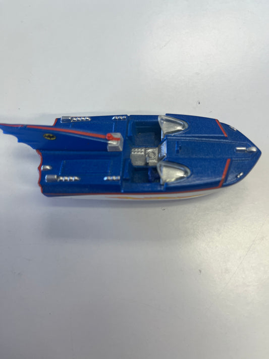 HOT WHEELS BATBOAT BATMAN CLASSIC