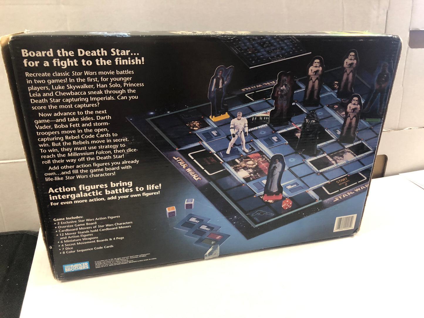 PARKER BROTHERS STAR WARS ESCAPE THE DEATH STAR ACTION FIGURE GAME (1998) GOOD CONDITION SLIGHT WEAR ON BOX