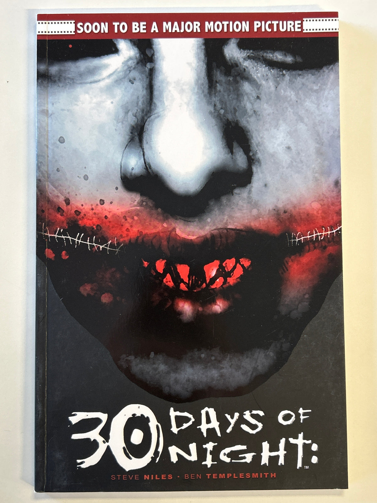 IDW 30 DAYS OF NIGHT VOL. 1 TRADE PAPERBACK