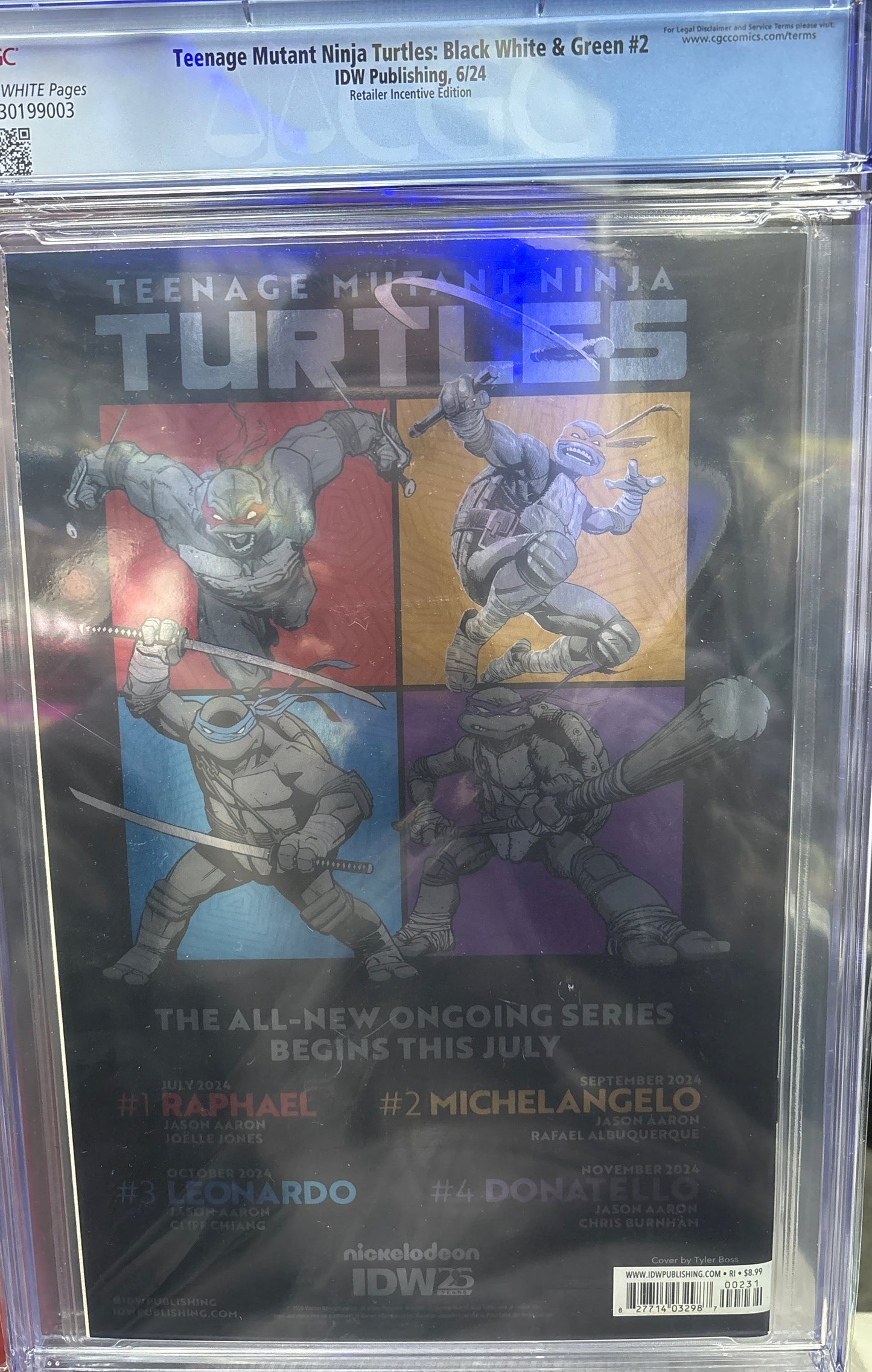CGC UNIVERSAL GRADE 9.8 IDW PUBLISHING TMNT BLACK WHITE & GREEN #2 RETAILER INCENTIVE EDITION