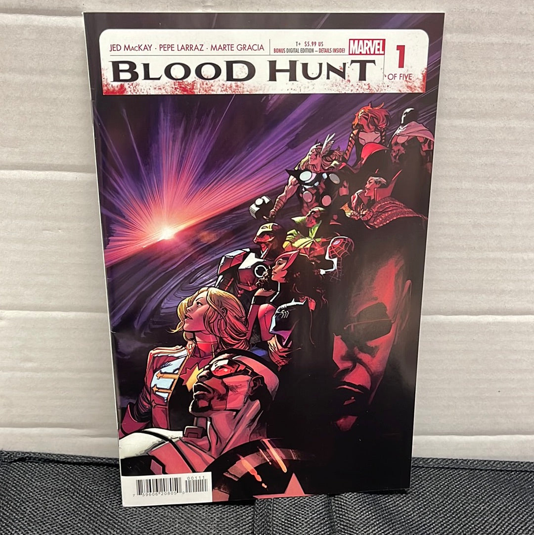 MARVEL COMICS - BLOOD HUNT #1 (1st PRINT W/ SEALED DR STRANGE PROMO TEETH!)