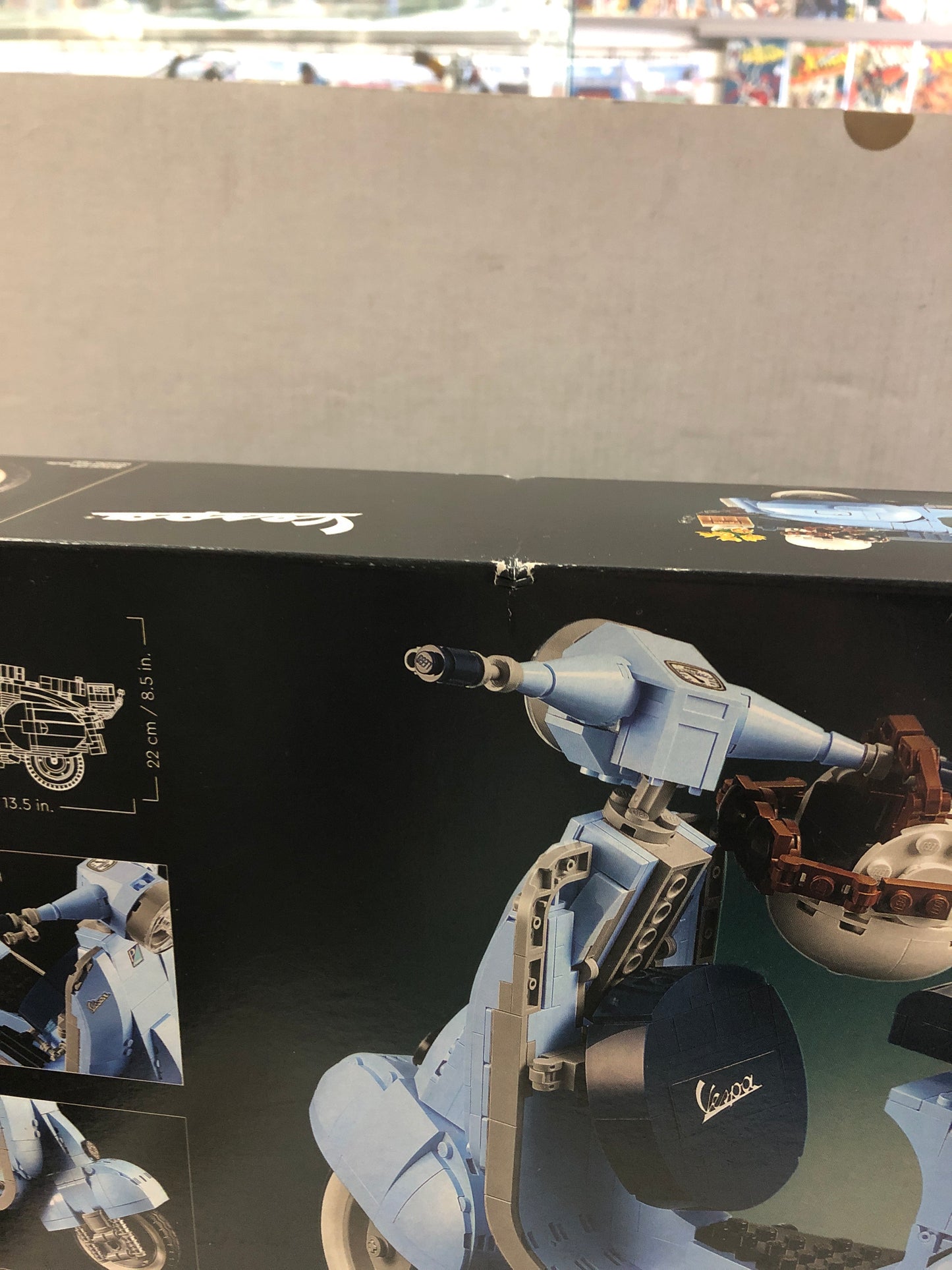 LEGO SET 10298 VESPA 125 1960S NIB