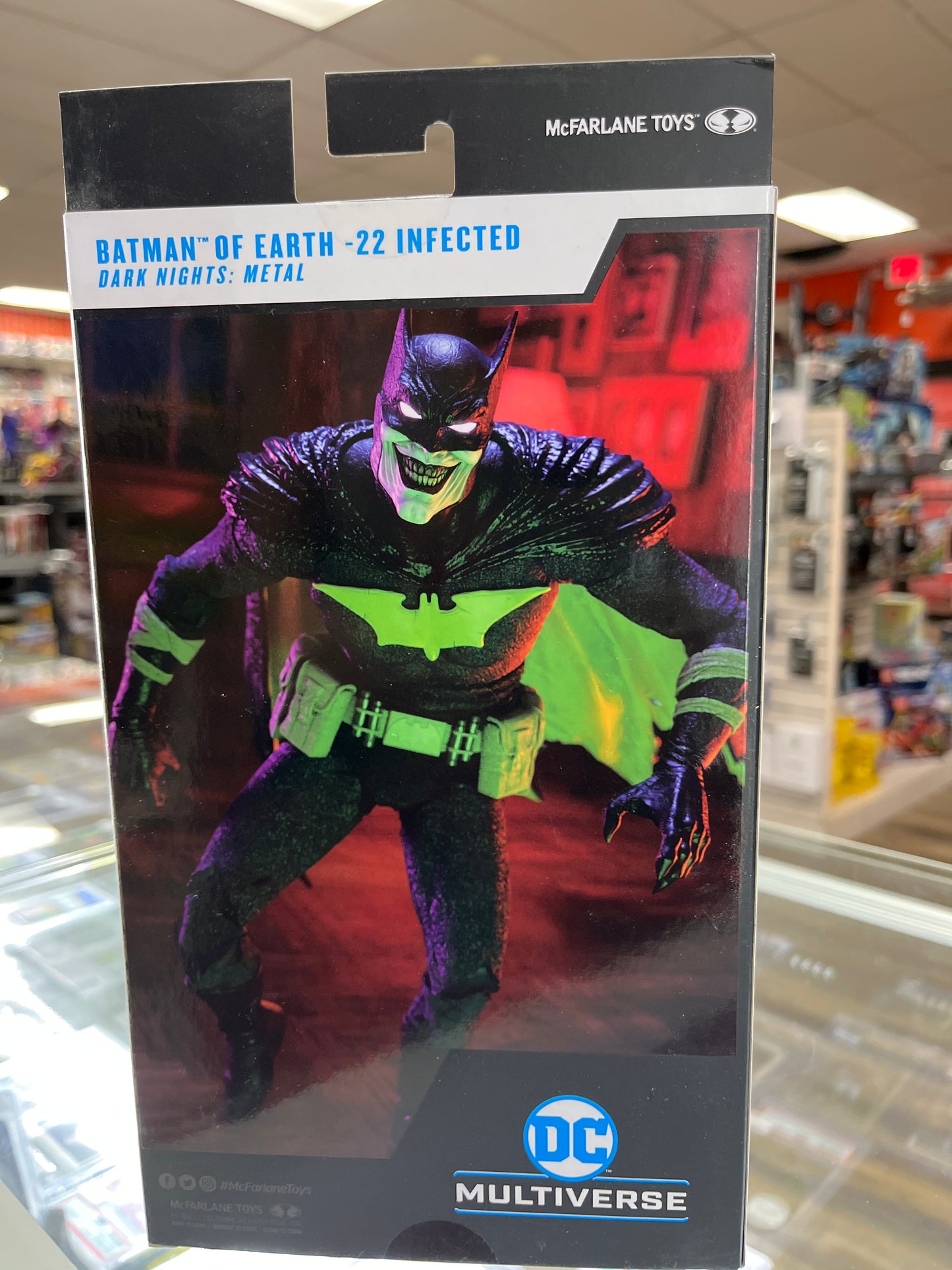 DC COMICS MULTIVERSE BATMAN OF EARTH 22 INFECTED ACTION FIGURE