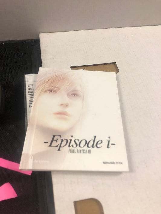SQUARE ENIX FINAL FANTASY XIII EPISODE I BOOK AND ART WORK