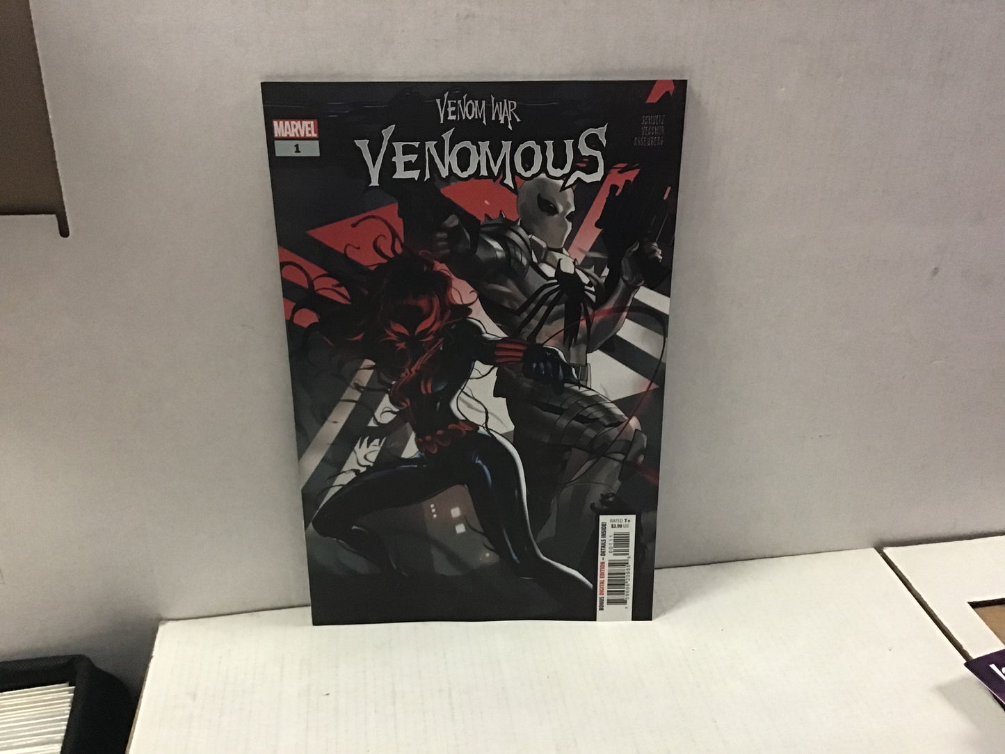 MARVEL COMICS VENOM WAR VENOMOUS 1