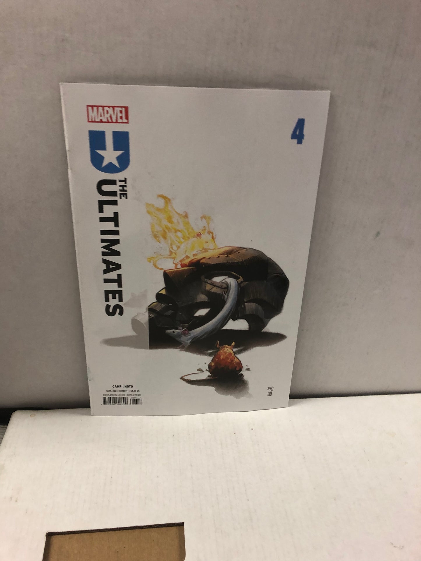 MARVEL COMICS ULTIMATES 4