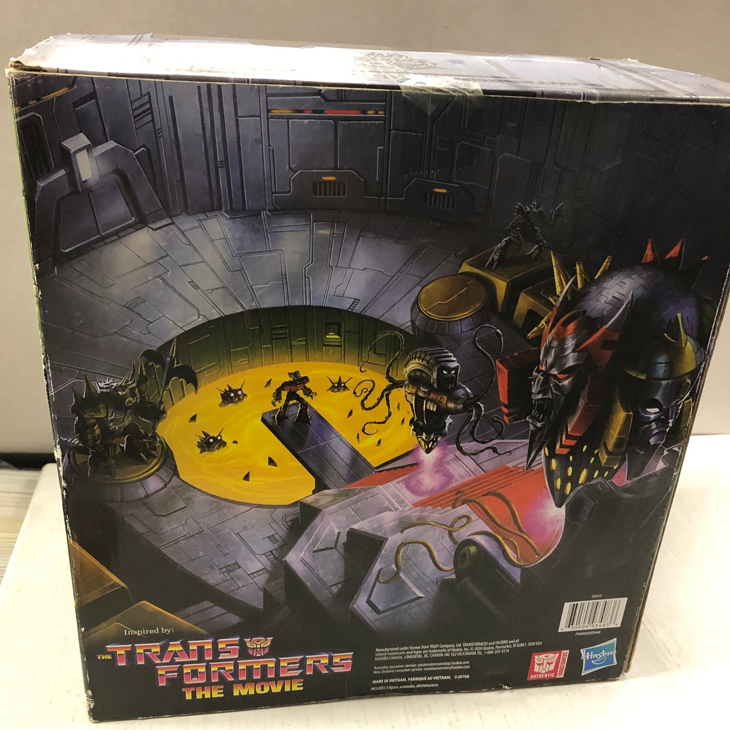 HASBRO TRANSFORMERS WAR FOR CYBERTRON TRILOGY QUINTESSON PIT  OF JUDGEMENT OKAY CONDITION BOX DAMAGE COMPLETE