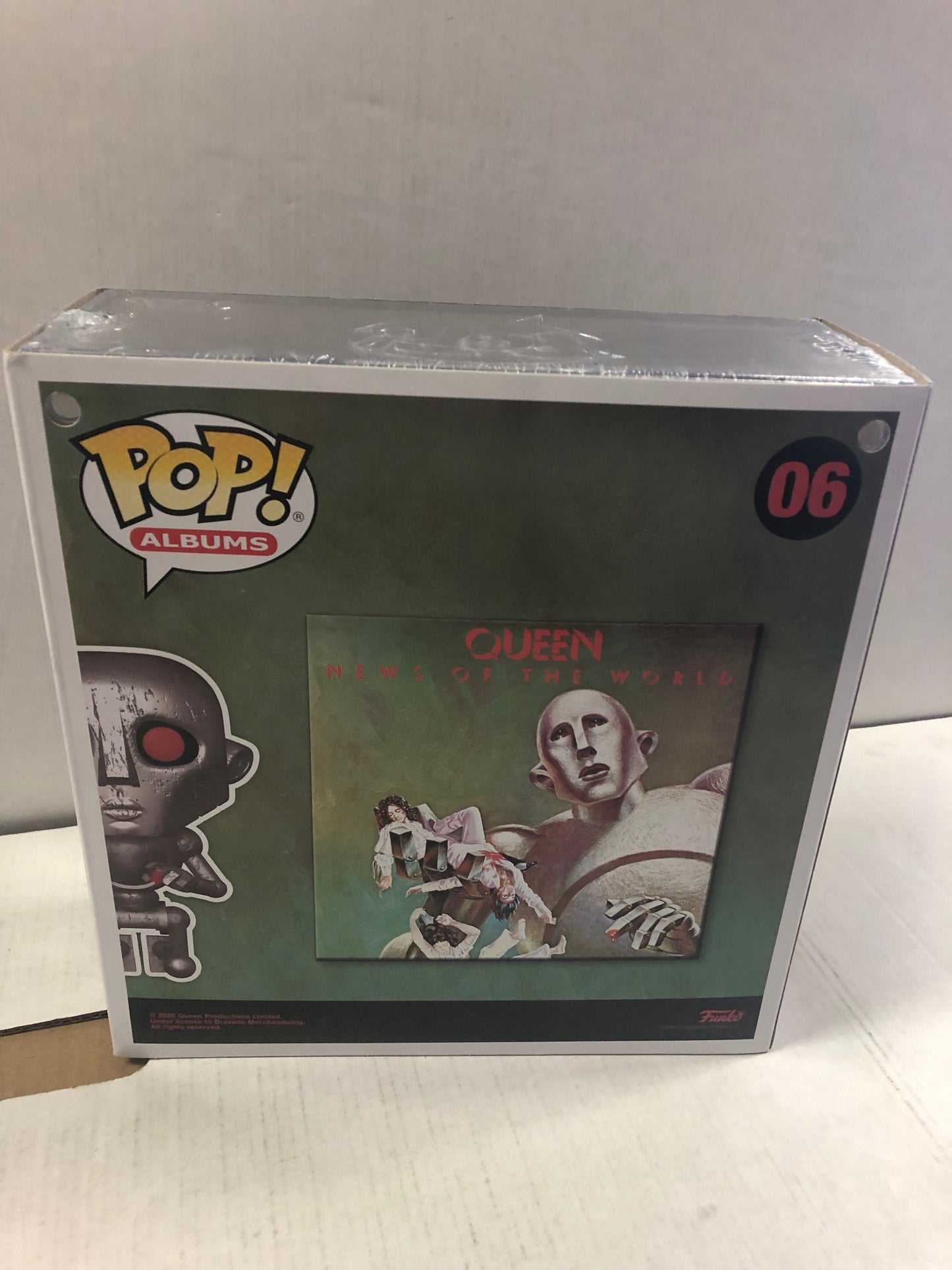 FUNKO POP ALBUMS  06 QUEEN NEWS OF THE WORLD EXCELLENT CONDITION