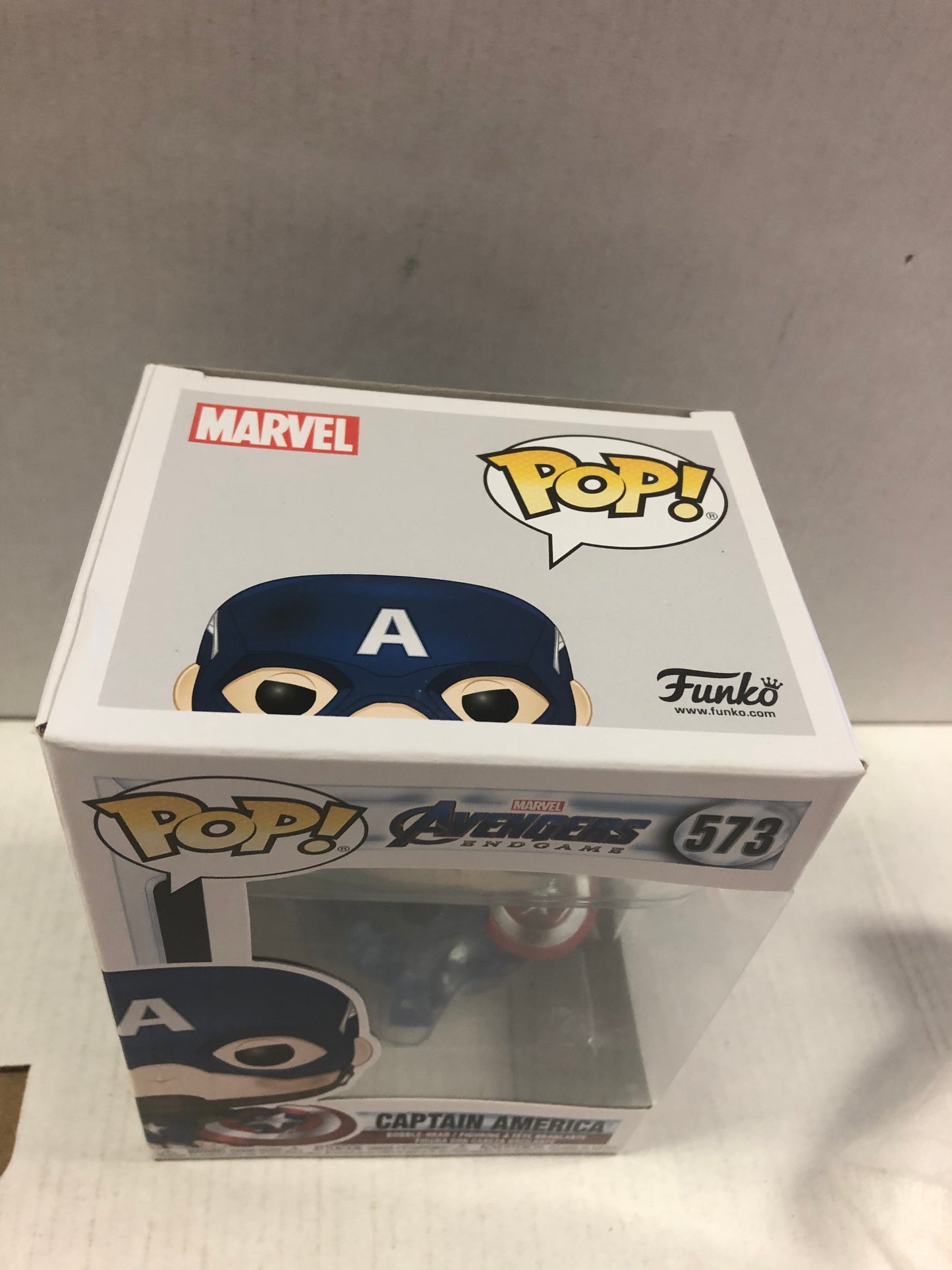 FUNKO POP AVENGERS ENDGAME 573 CAPTAIN AMERICA GREAT CONDITION