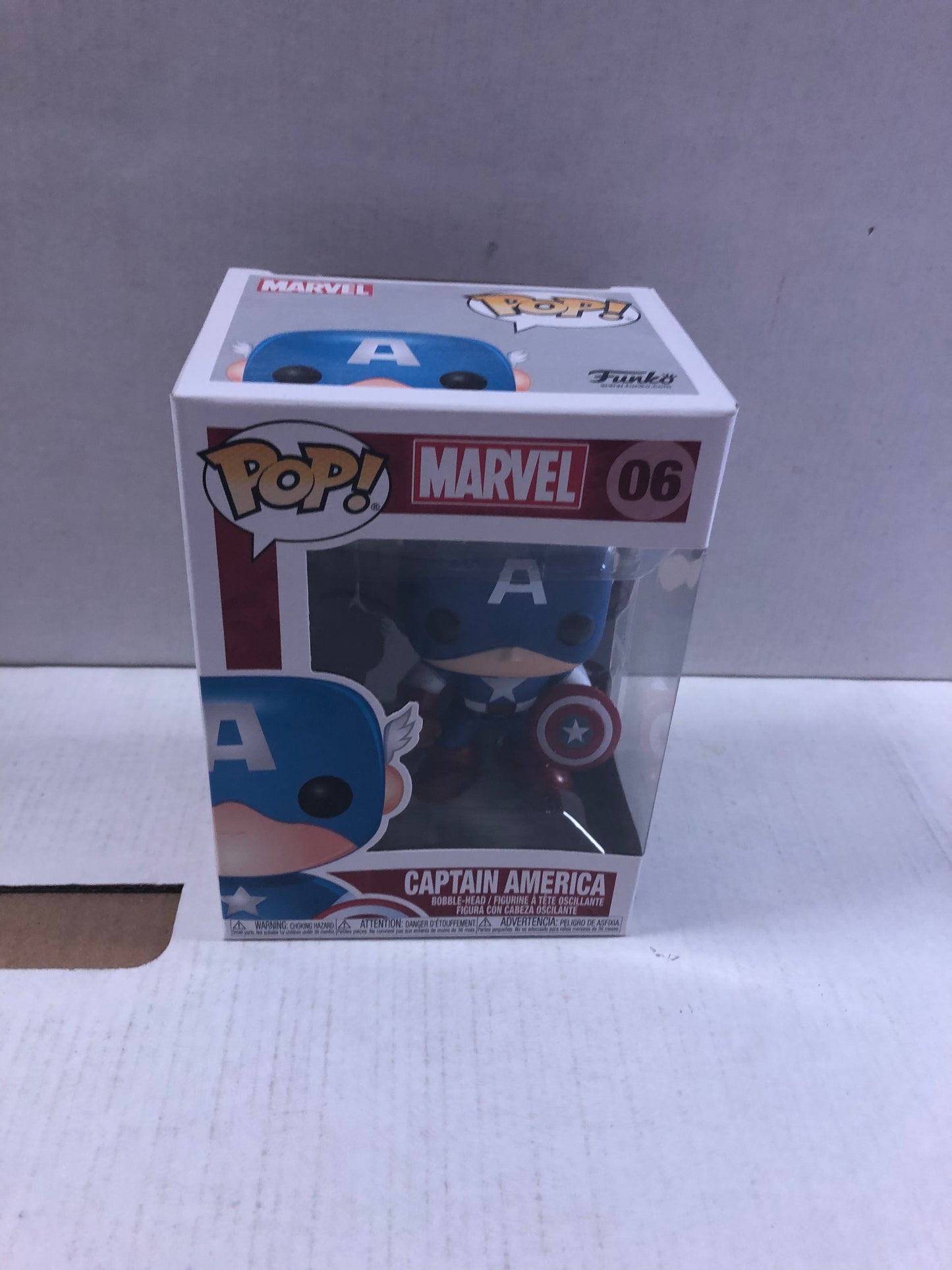 FUNKO POP MARVEL 06 CAPTAIN AMERICA GREAT CONDITION