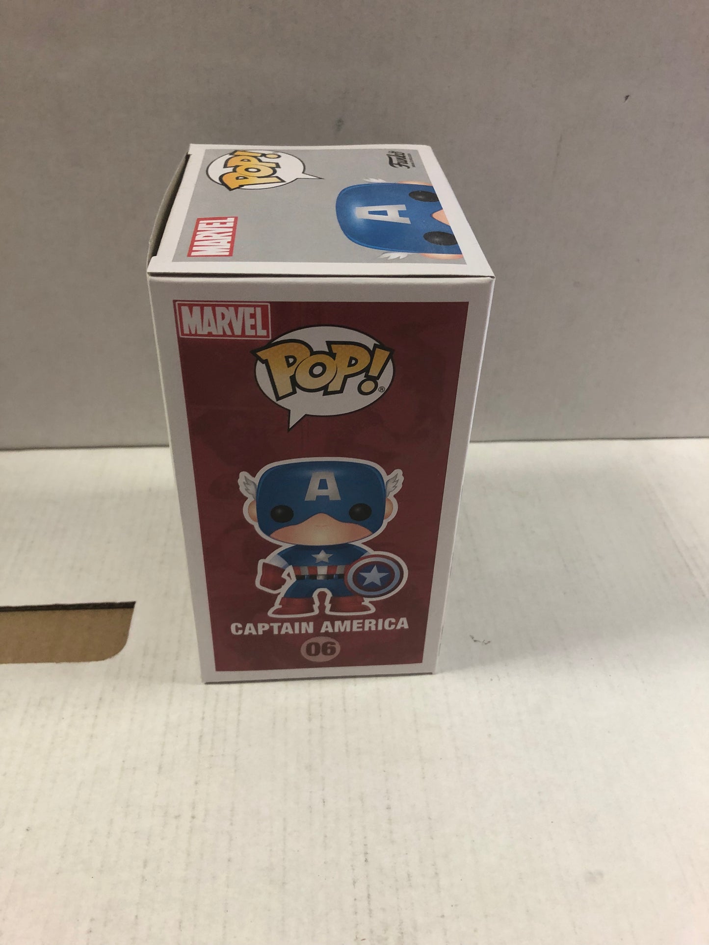 FUNKO POP MARVEL 06 CAPTAIN AMERICA GREAT CONDITION