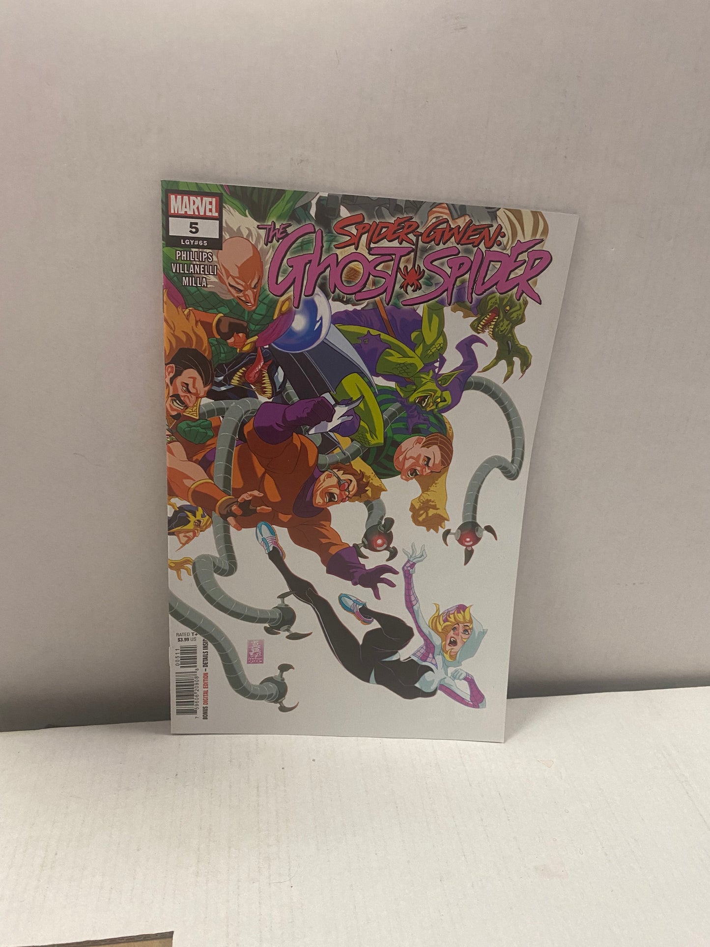 MARVEL COMICS - SPIDER-GWEN: GHOST SPIDER #5