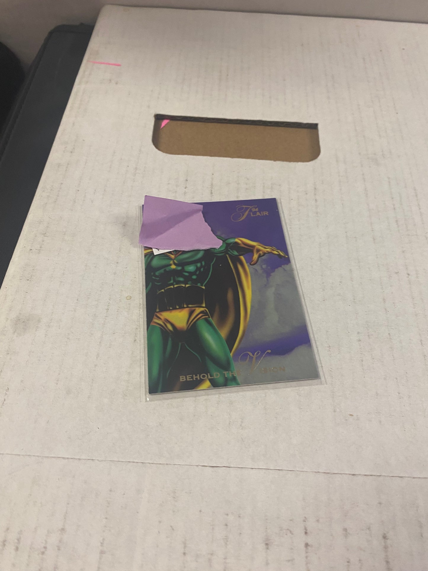 MARVEL FLAIR 94 VISION GREAT CONDITION