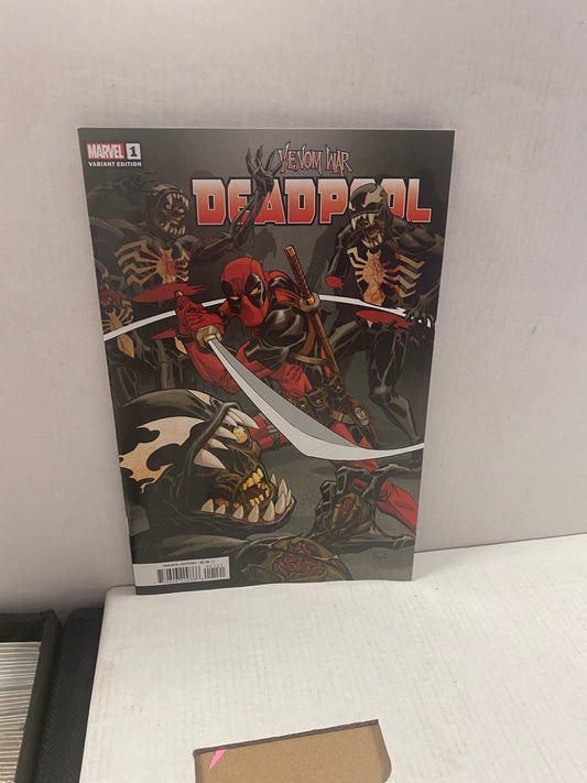 MARVEL COMICS VENOM WAR DEADPOOL 1 VARIANT