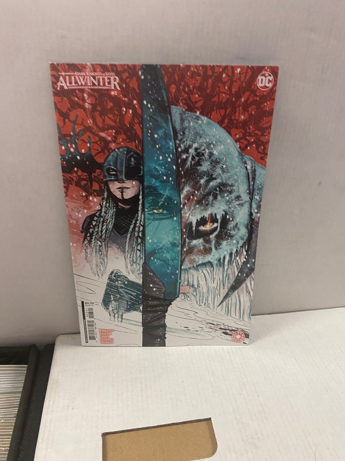 DC COMICS DARK KNIGHTS OF STEEL ALLWINTER # 3 VARIANT