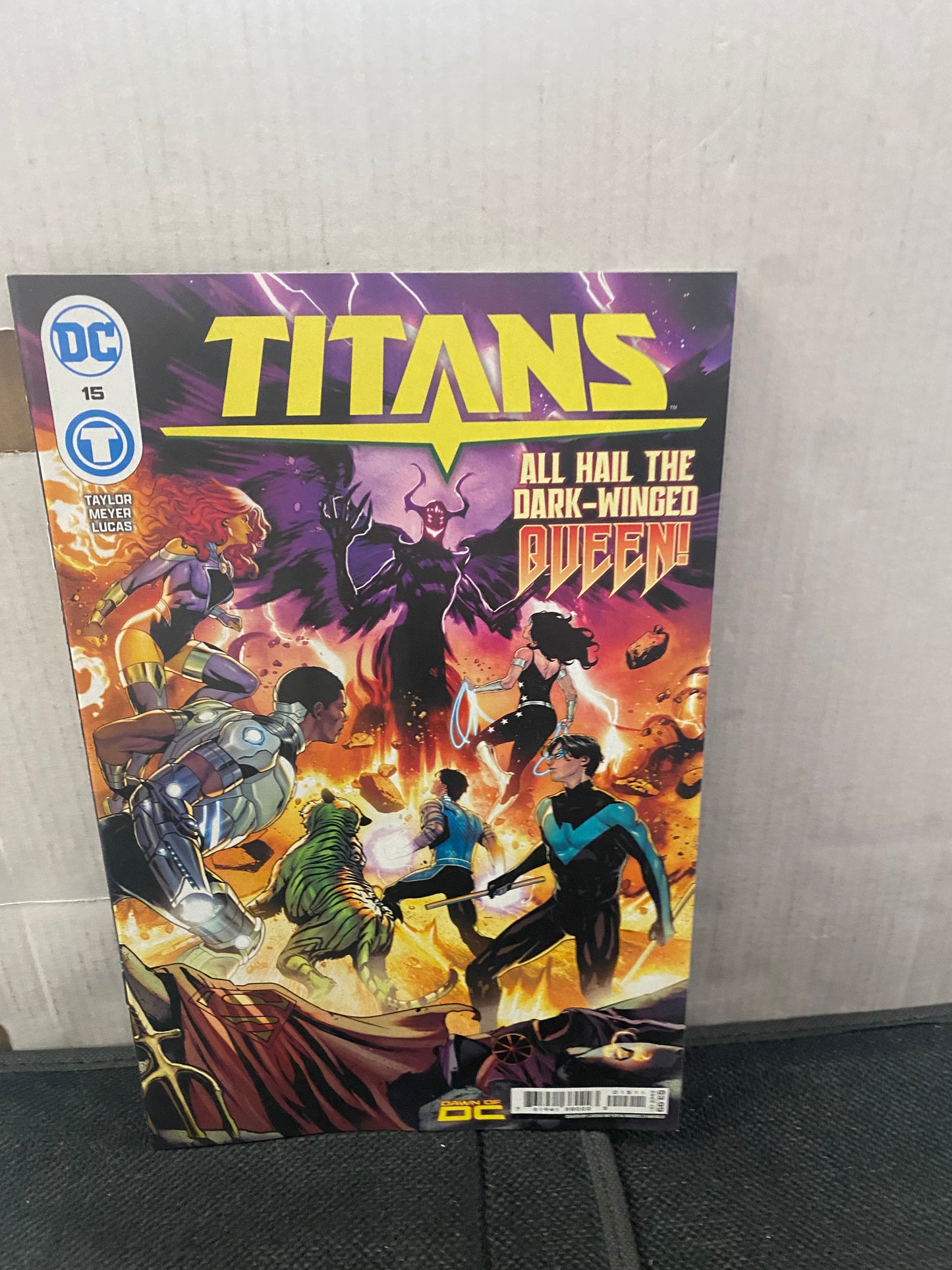 DC COMICS TITANS #15