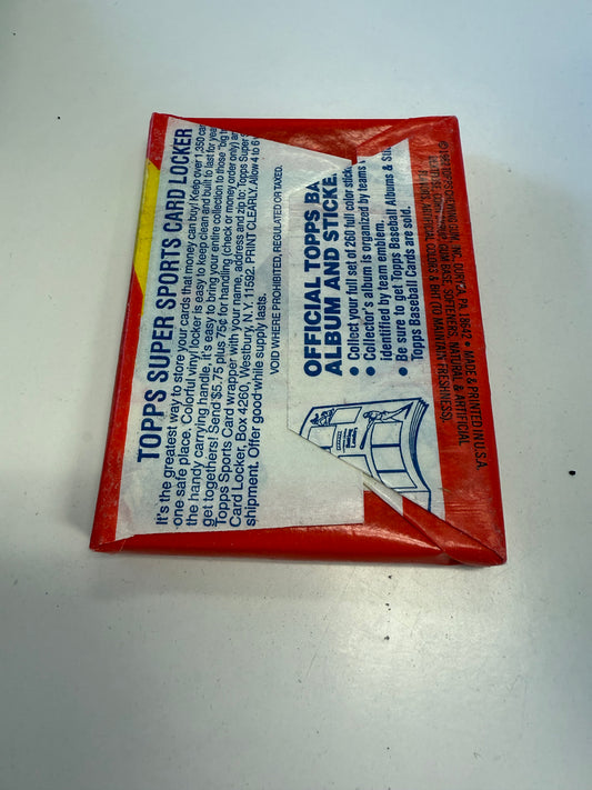 Topps 1982 Major League Baseball cards pack