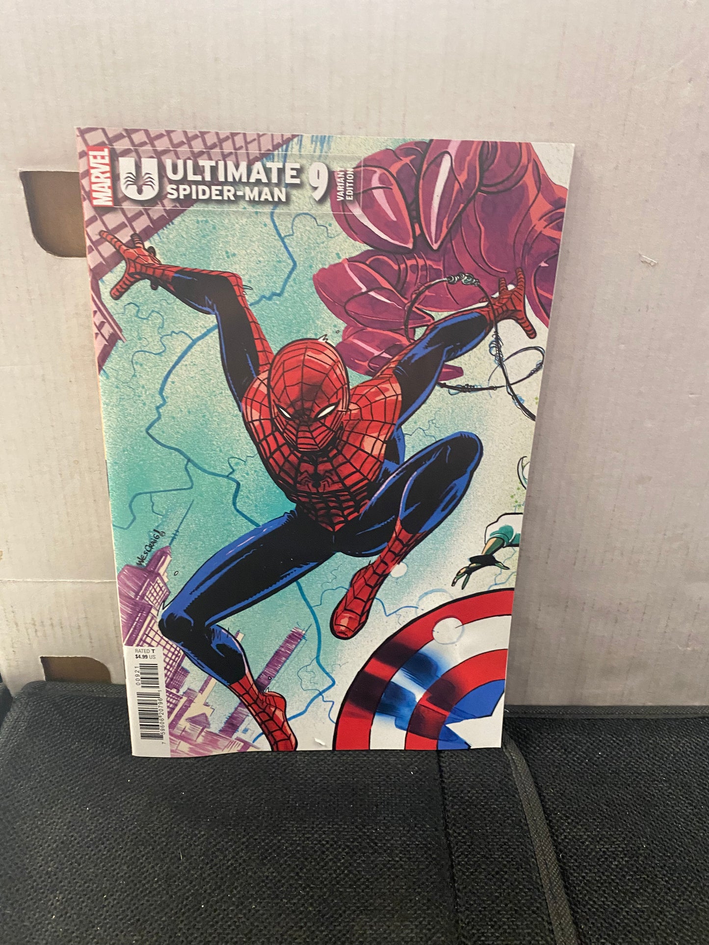 MARVEL COMICS ULTIMATE SPIDER-MAN # 9 VARIANT COVER B