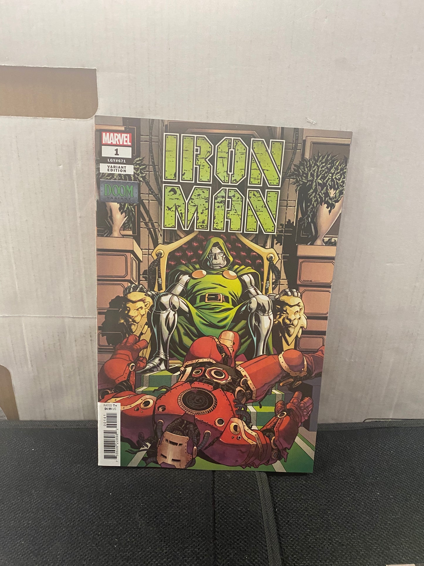 MARVEL COMICS IRON MAN #1 COVER D