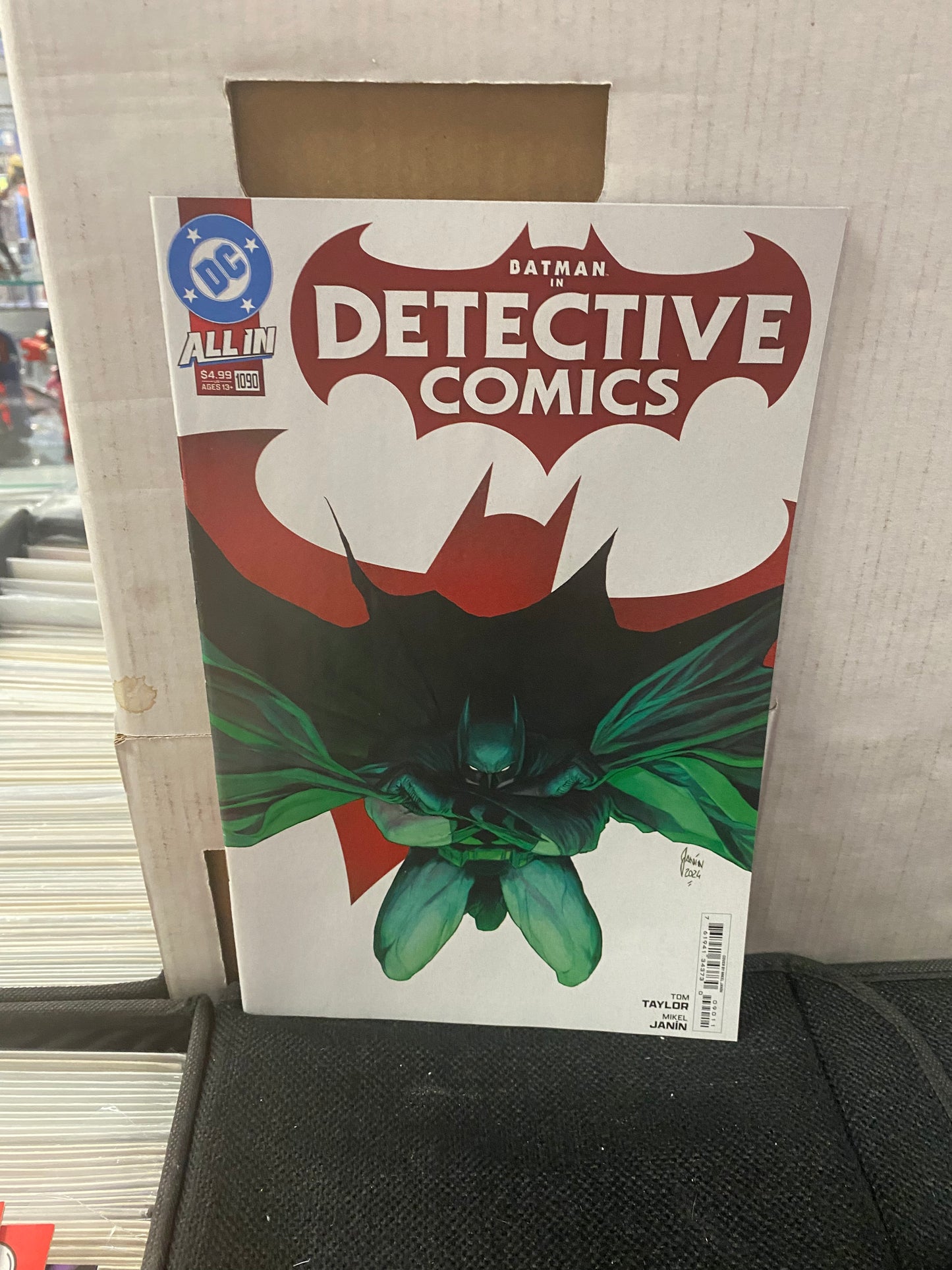 DC COMICS DETECTIVE COMICS #1090