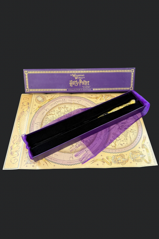 The Wizarding world of Harry Potter, Universal Studios Park exclusive Wand 2021 RARE PIECE