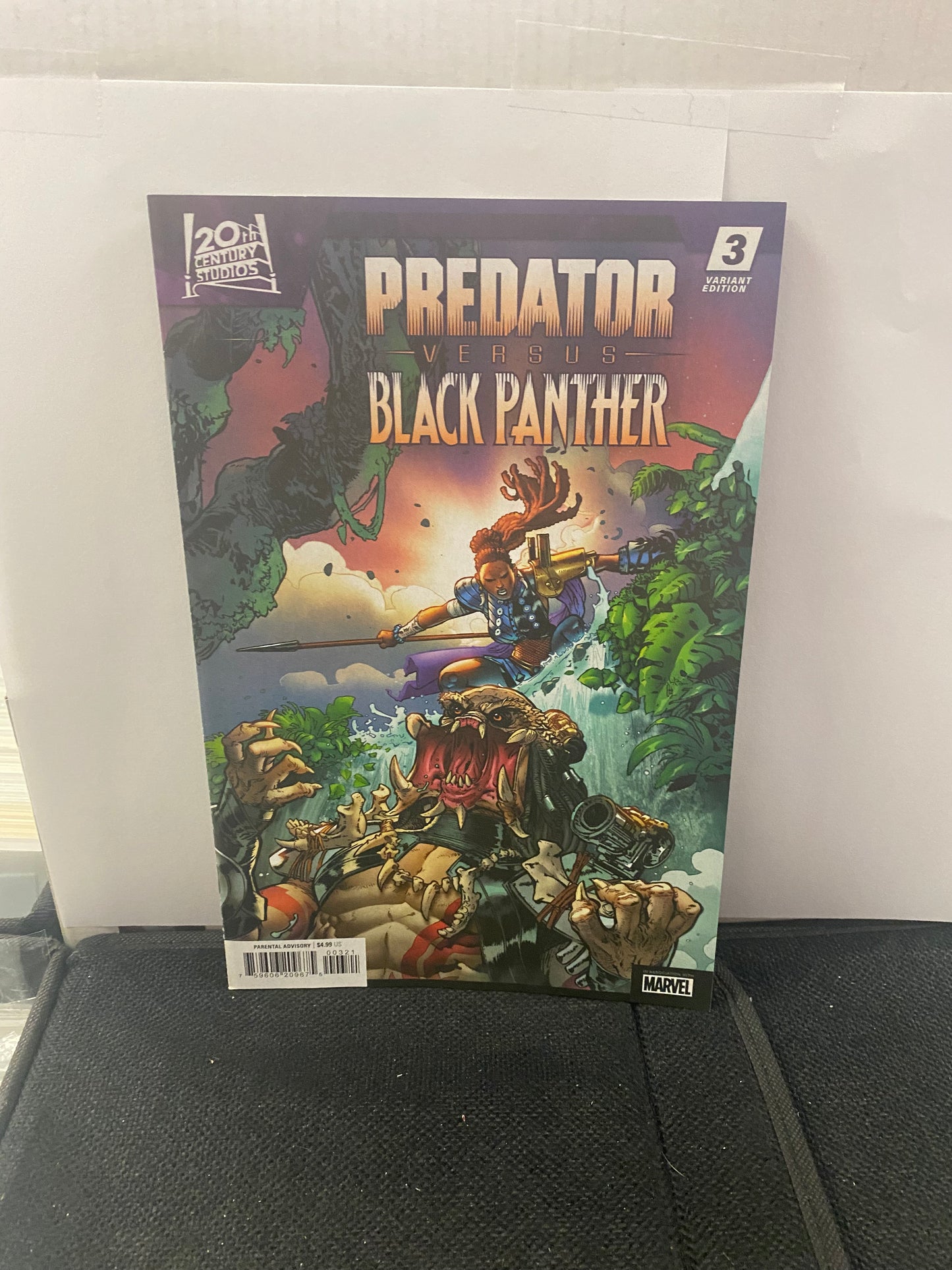 MARVEL COMICS PREDATOR VS BLACK PANTHER #3 COVER B