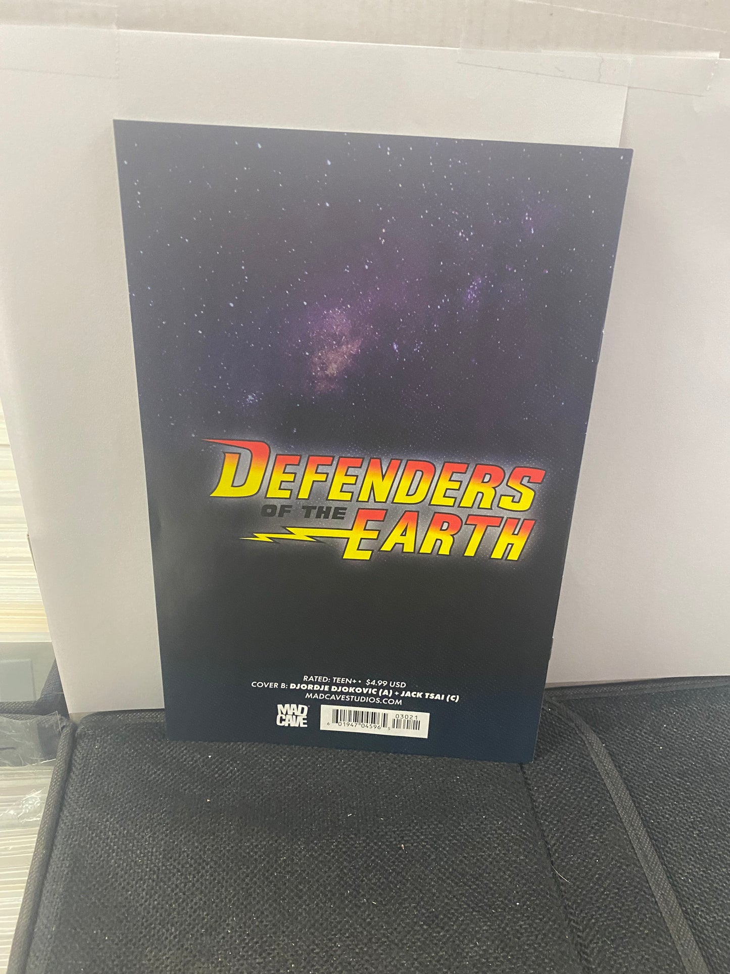 MADCAVE DEFENDERS OF EARTH #3 COVER B