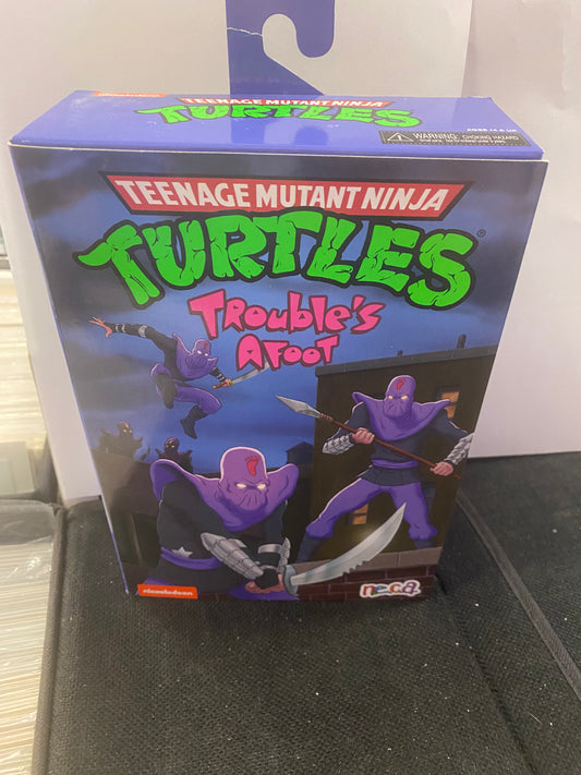 NECA TEENAGE MUTANT NINJA TURTLES TROUBLES AFOOT (2021)