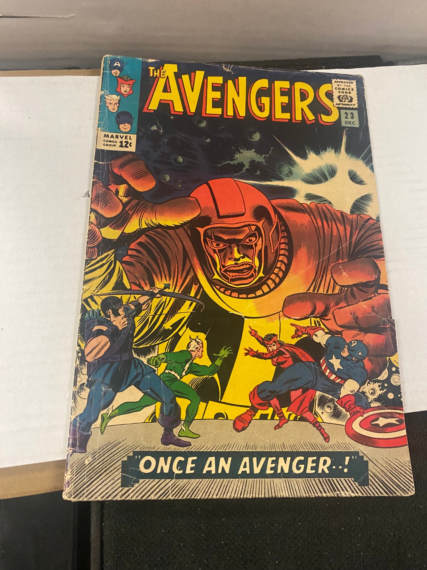 MARVEL COMICS AVENGERS #23 (1965) 1ST APPEARANCE RAVONNA RENSLAYER