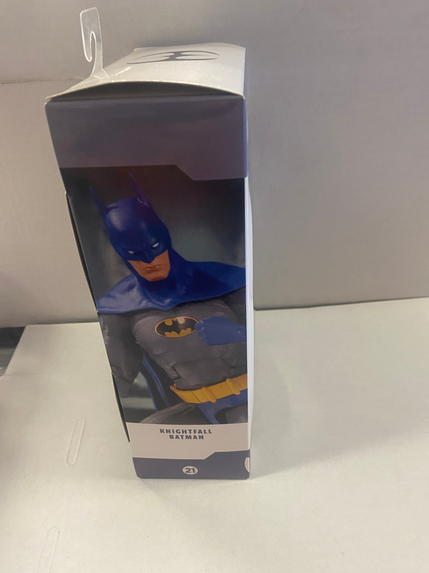 DC COLLECTABLES KNIGHTFALL BATMAN