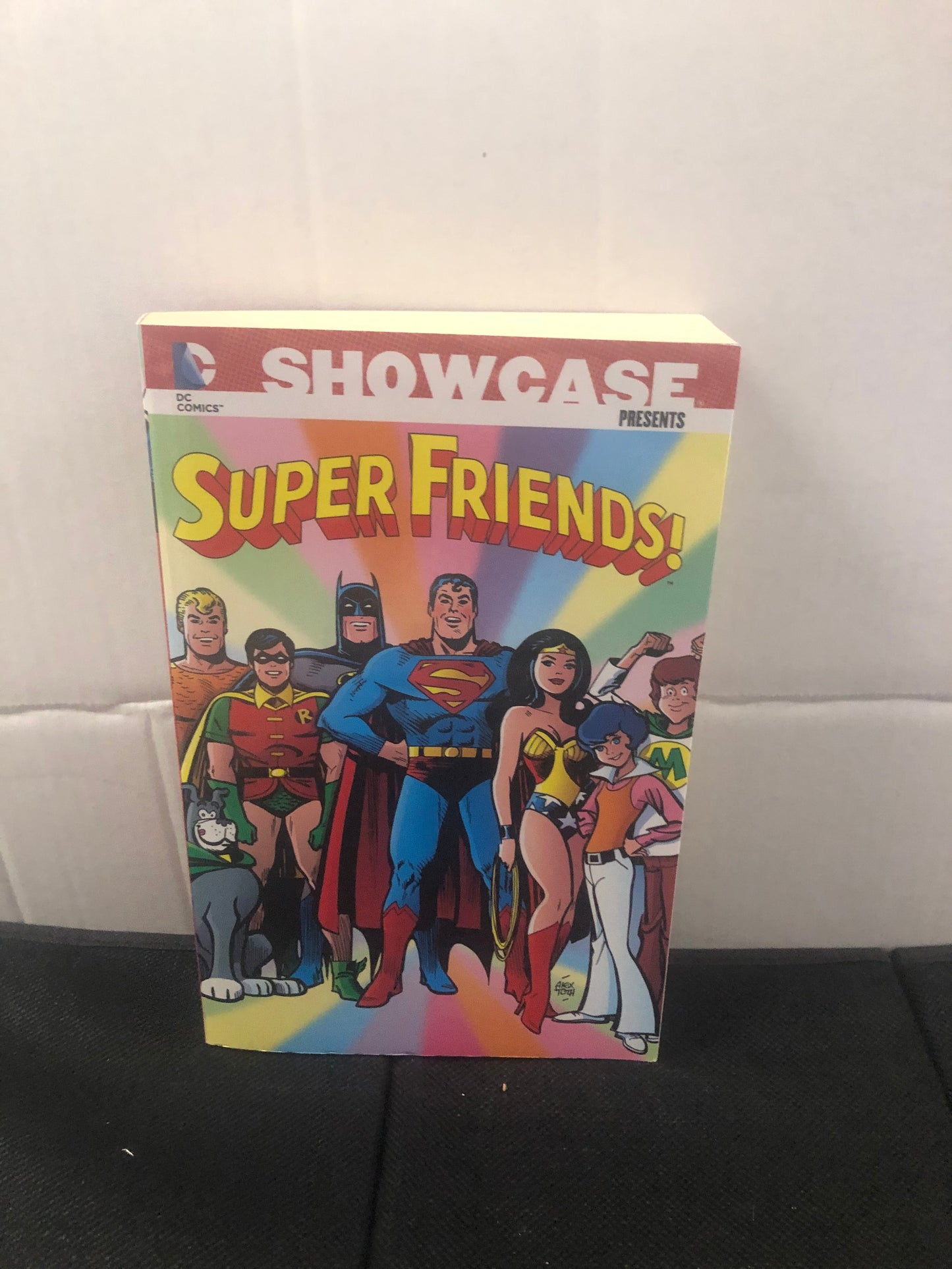 DC COMICS SHOWCASE PRESENTS SUPER FRIENDS VOLUME ONE (2014)